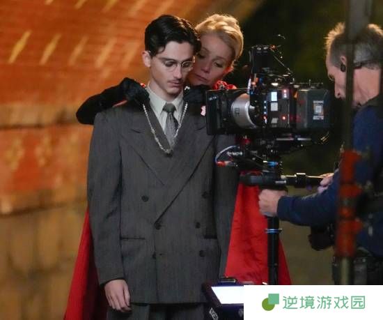 详细阅读:“小辣椒”评价甜茶:他是那种深受聪明人喜爱的魅惑偶像 “小辣椒”评价甜茶:他是那种深受聪明人喜爱的魅惑偶像